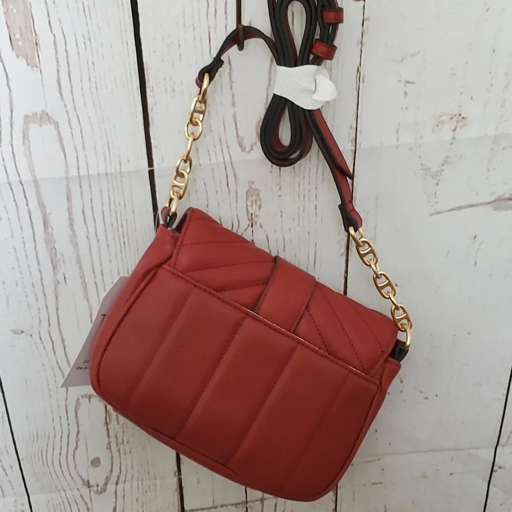 Time and Tru recycled materials puffer quilted envelope style crossbody bag red